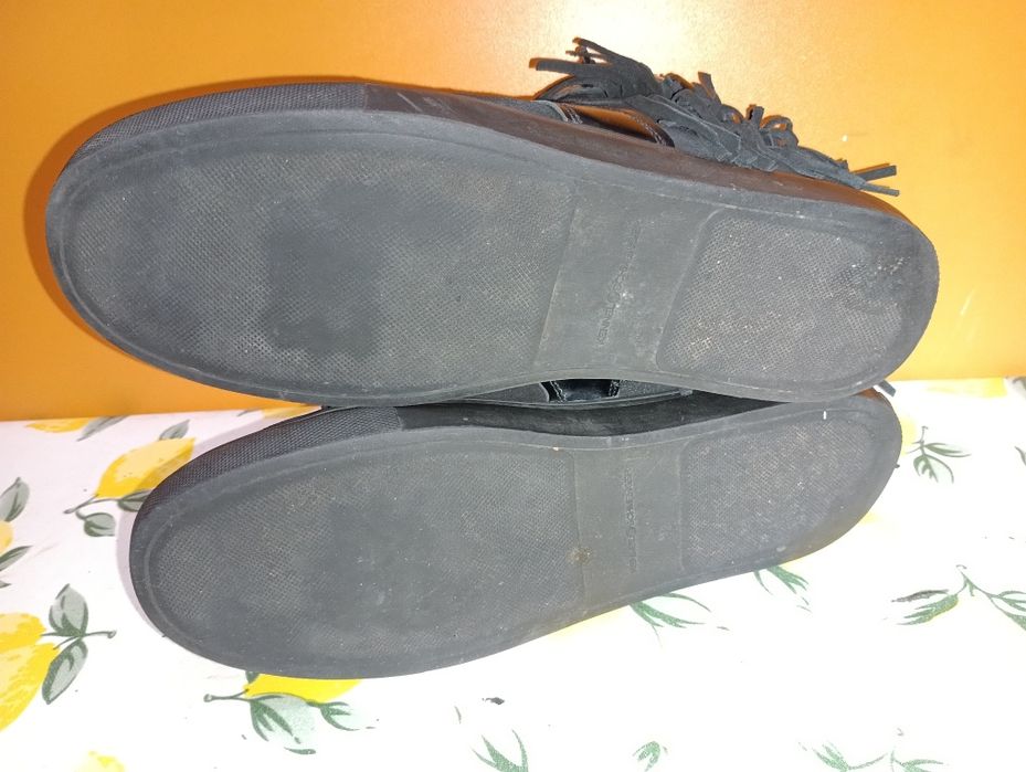 Kennel Schmenger N 41 кожени - 14 €