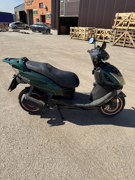 Скутер Рейсер 250
