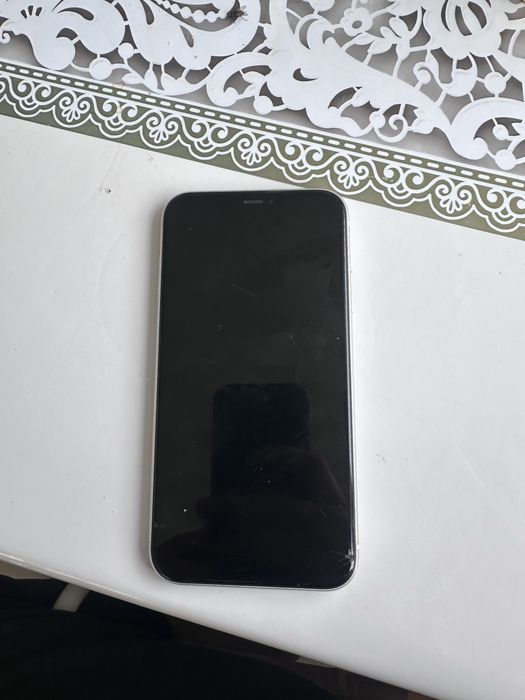 iPhone 11 торг есть