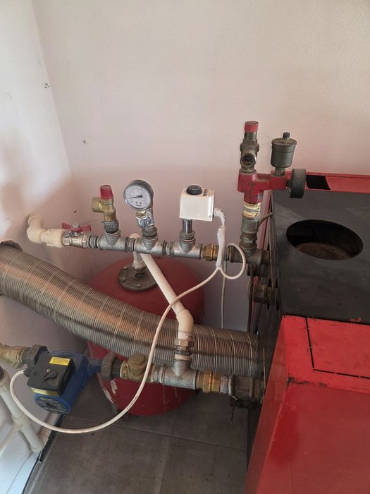 Centrala cu injectoare combustibil lichid