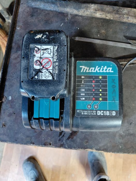 Makita  шуруповерт