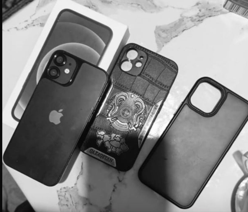 12 mini 64gb ……..