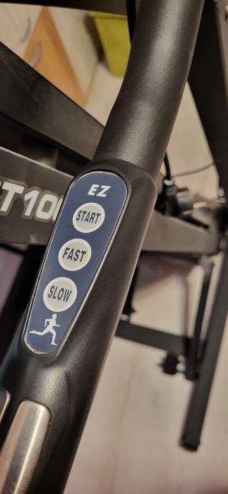 Бягаща пътека DUNLOP