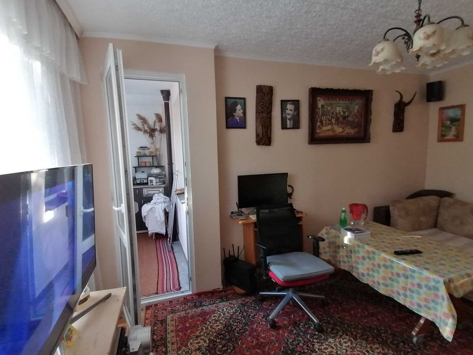 Продава се Двустаен апартамент в Стара Загора, Три чучура - юг - 52 кв.м за 1222 €/кв.м - Снимка #4