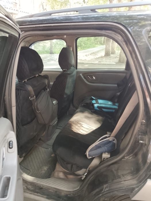 Продам Mazda Tribute V6 с полным приводом.