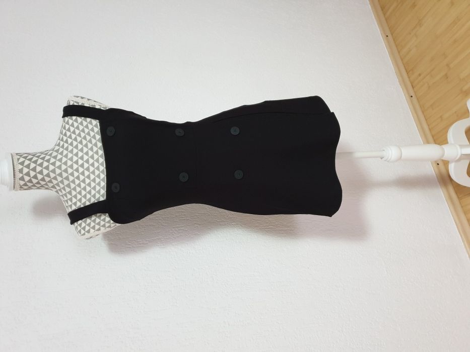 Salopeta tip fusta-pantalon