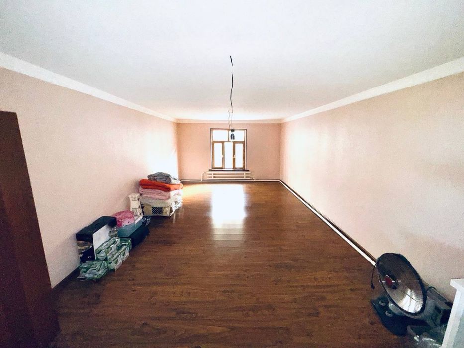 Продается дом в Кибрайском районе. Янги Аргын махалла. 8,3 соток