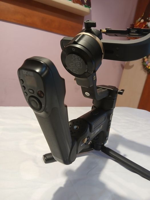 Stabilizator gimbal Zhiyun crane 3s