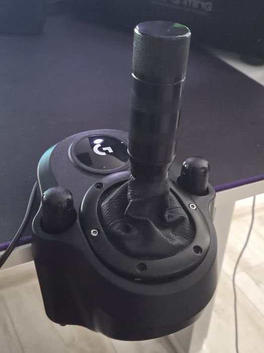 Volan gaming Logitech g29 + SCHIMBATOR