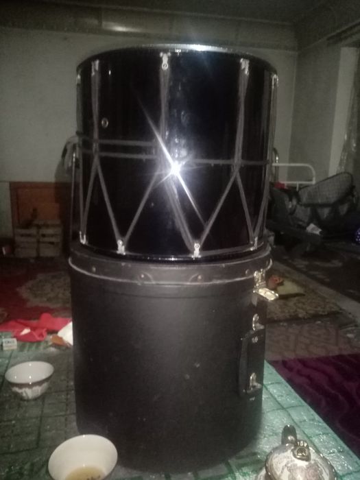 Продаю Ереванский барабан дхол от великого мастера  Олег. Инструмент п