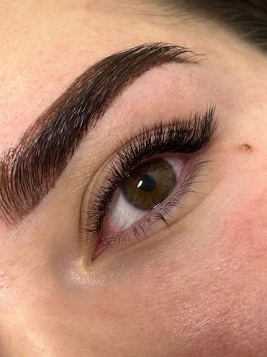 Наращивание ресниц