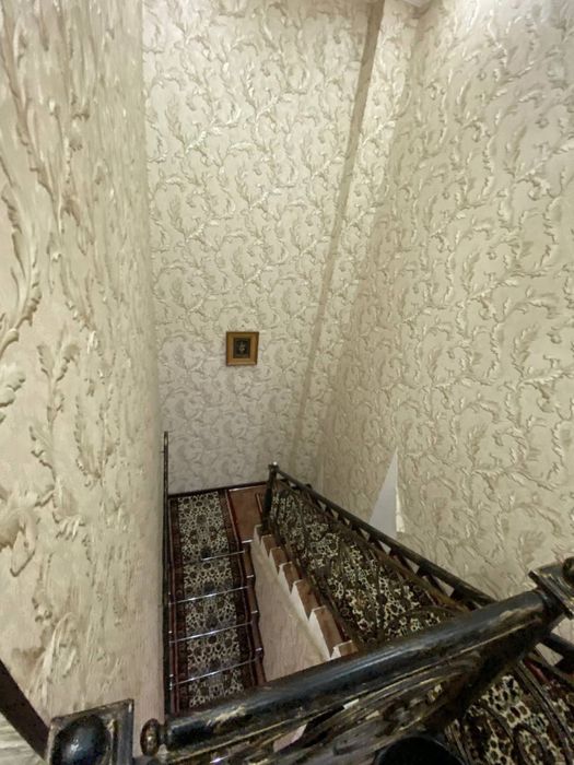 квартира 2 комнатная (с мансардой 4).