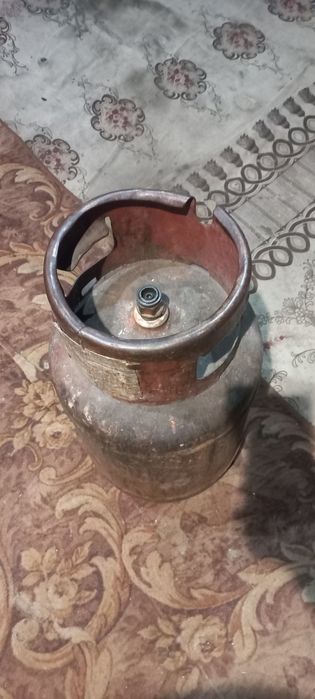 Продам газ балон