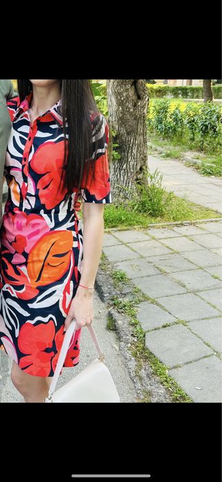 Спортно елегантна рокля