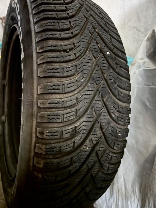 Set 4 roti/jante Renault/Dacia 185/65 R15 iarnă