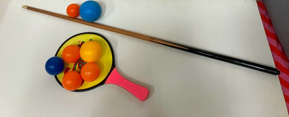 Дървена хилка с топки