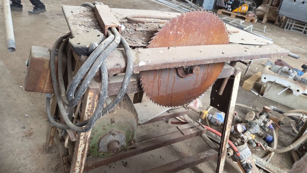 Трифазен циркуляр