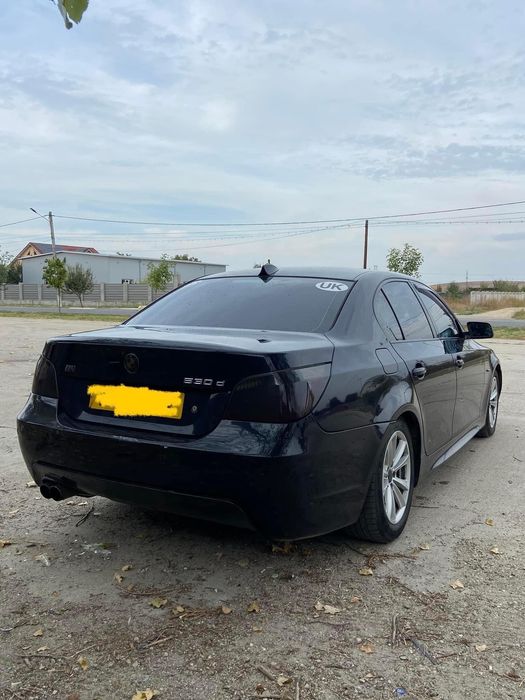 Ușa bmw e60 / e61 / pe diferite coduri de culoare