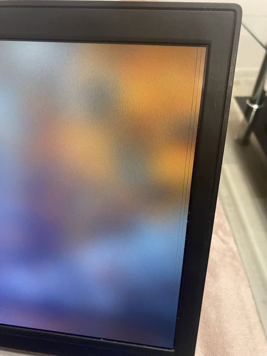 Лаптоп Fujitsu Siemens E753