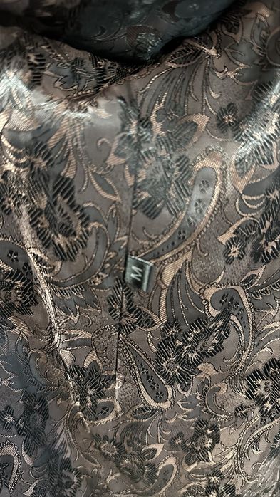 Haină din blană naturală de nurcă, cu glugă – stare impecabilă