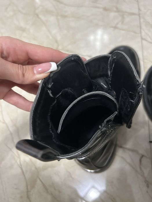 Дамски боти Guess