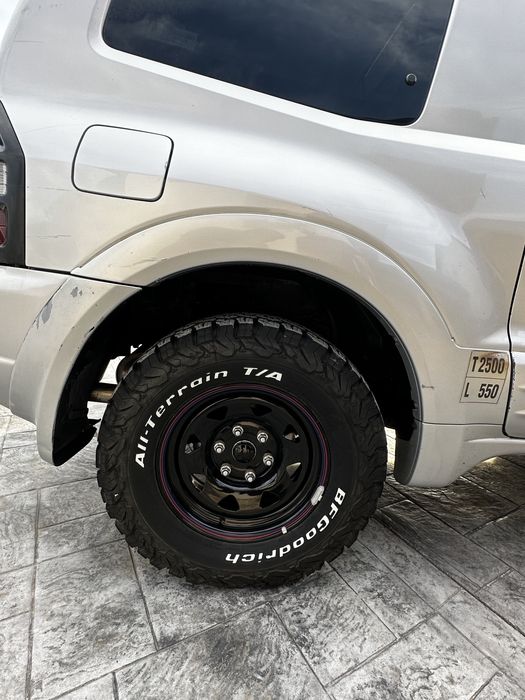 Mitubishi Pajero MK3