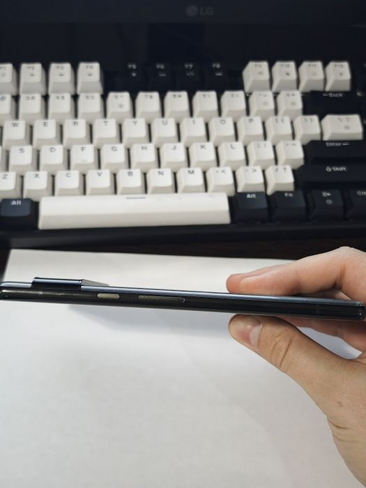 Продам или обменяю Google Pixel 6 Pro