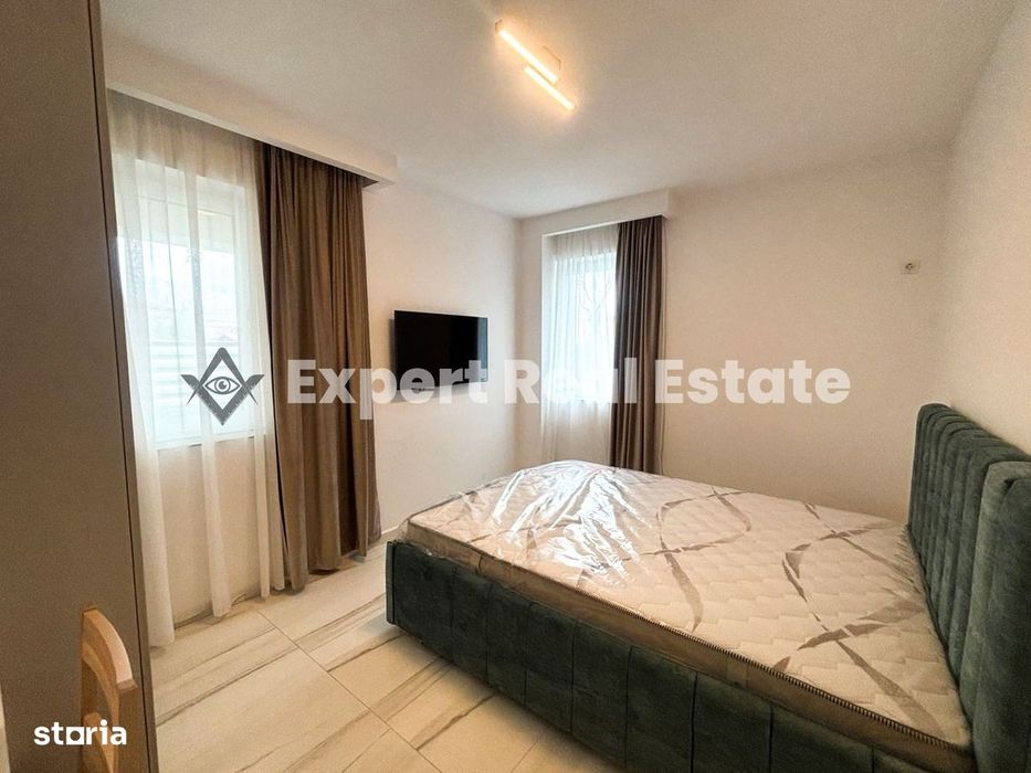 Apartament 3 Camere-Prima Inchiriere-Curte 100 Mp