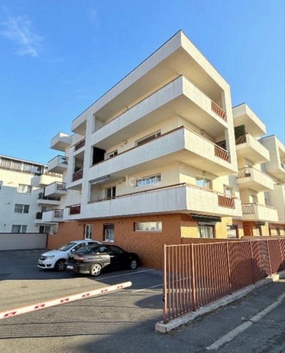Apartament 2 camere de închiriat
