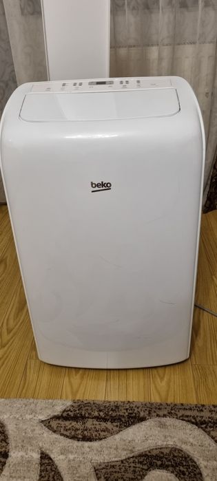 Aparat aer condiționat portabil Beko ba312c 12000btu cu dezumificare