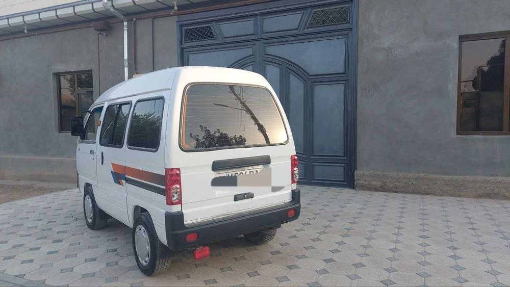 Damas Deluxe Oq rangli Sotiladi