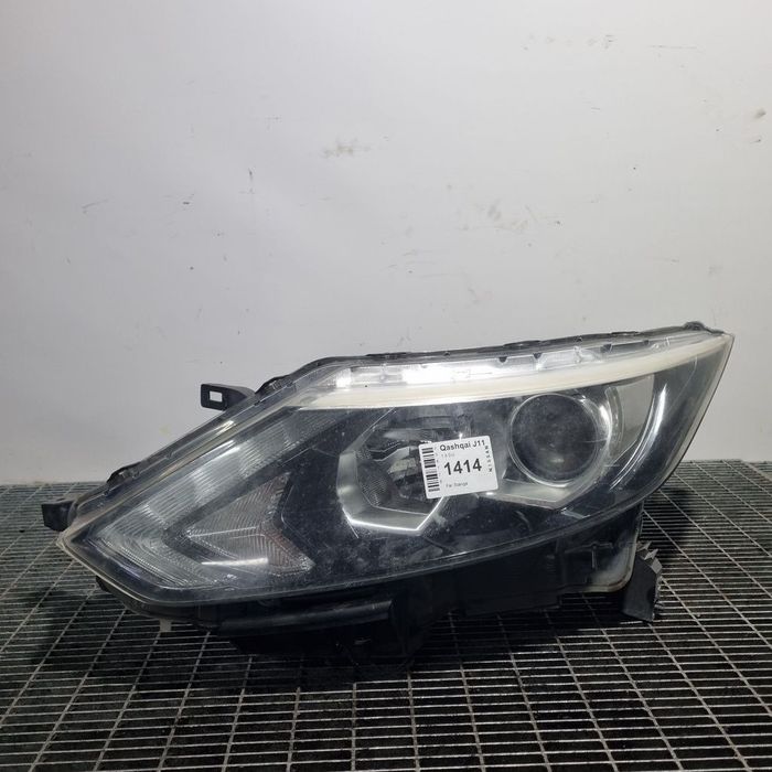 Far Stanga Nissan Qashqai J11 2013 - 2017 SUV 4 Usi (1414) Cu lupă
