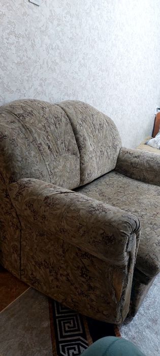 Продам диван. Самовывоз
