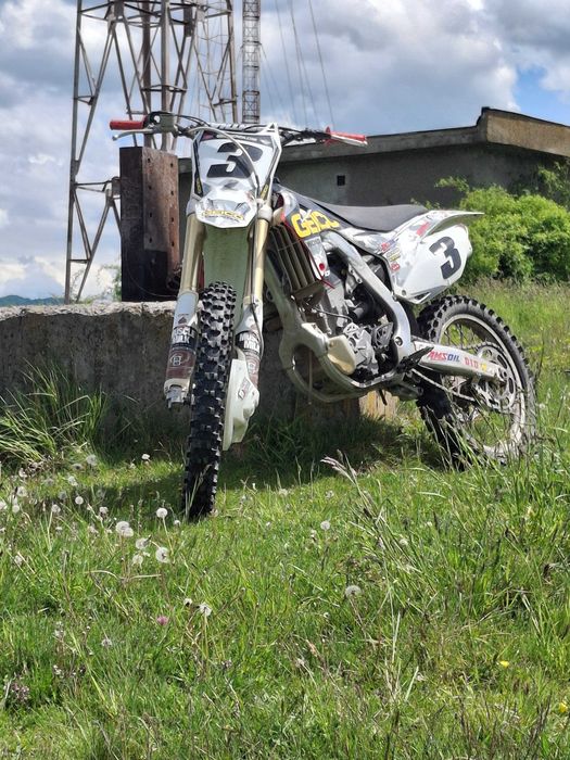 Vând Honda crf 250r 2015