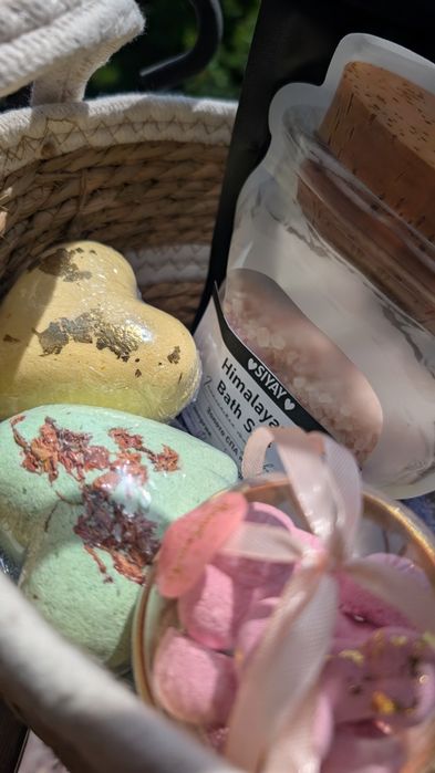 Подарочный СПА-набор для ванны | 8 бомбочек ручной работы + соль |