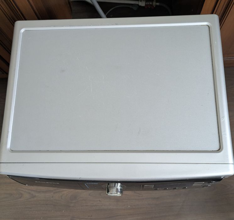 Продам стиральную машину Samsung