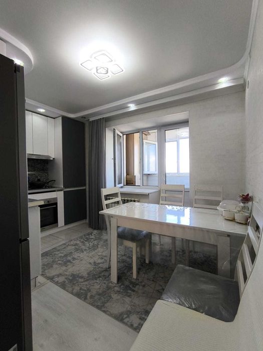 продам 3 комнатную квартиру