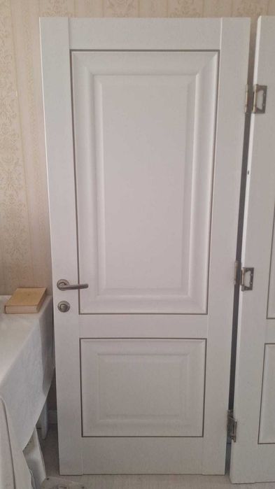 Двери межкомнатные белые