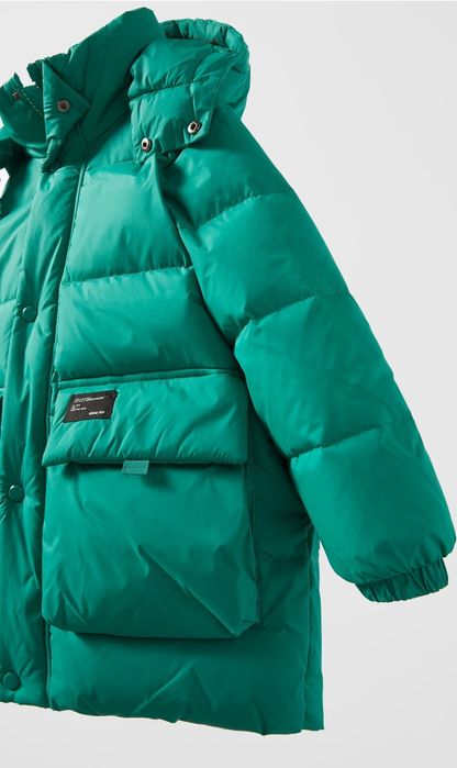 Продавам чисто ново пухено яке пълнеж 277 гр. на фирмата Зара