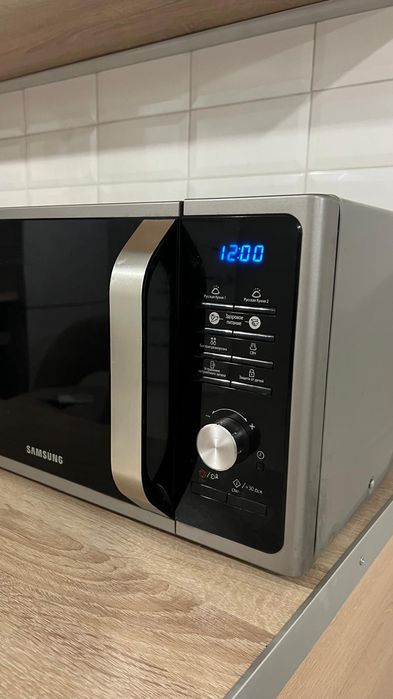 Микроволновка Samsung