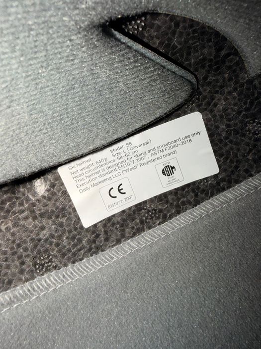 Casca schi WEST marime L alb