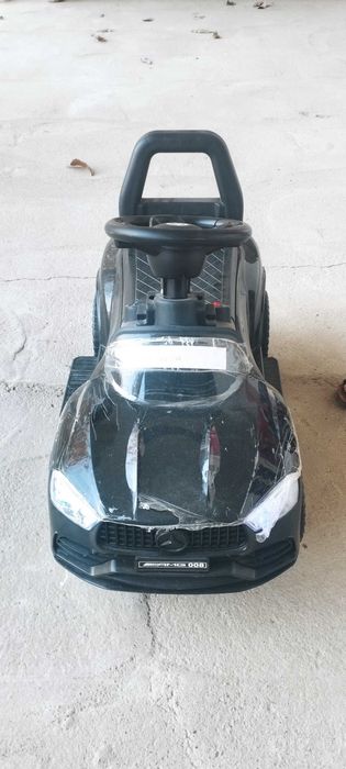 Bolalar elektromobil moshinasi