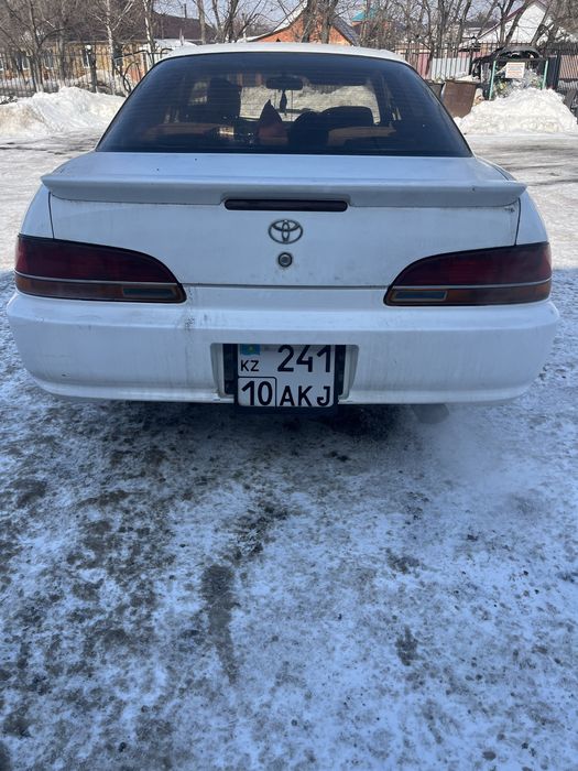 Тойота корона эксив