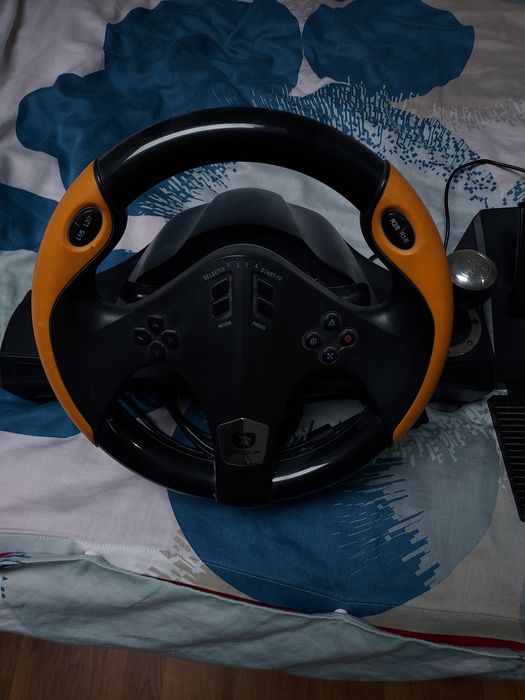 Volan de gaming cu pedale Myria MG7400.