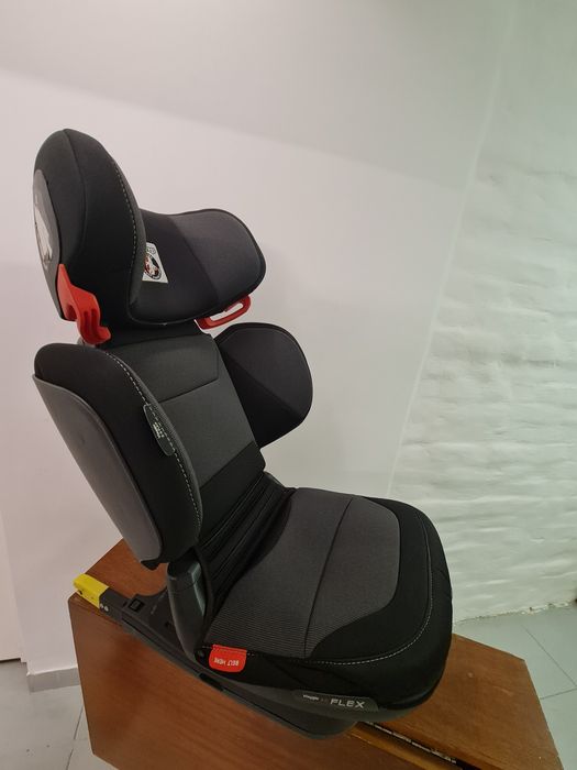 - 2 SCAUNE - AUTO COPIL - Peg Perego Viaggio 2-3 Flex - Crystal Black