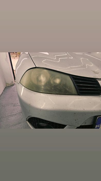 Полиране на фарове