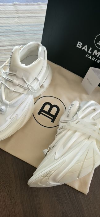 Balmain unicorn balenciaga