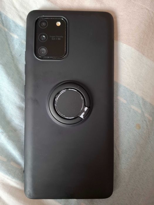 Продается телефон Самсунг S10Lite