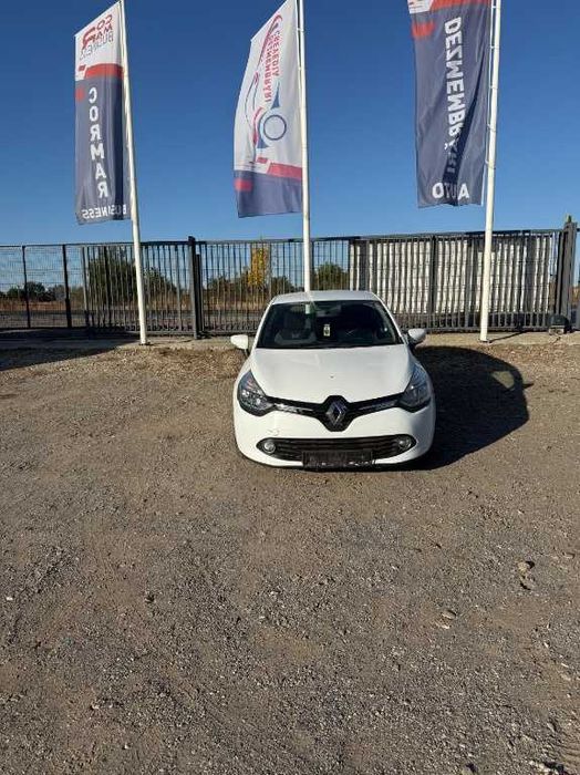 Dezmembrari Oglinda stanga completa Renault Clio 4 2016 Hatchback 1149