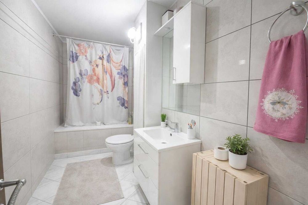 FALEZA NORD-Zoom Beach Apartament Cu 3 Camere 159.500 Euro